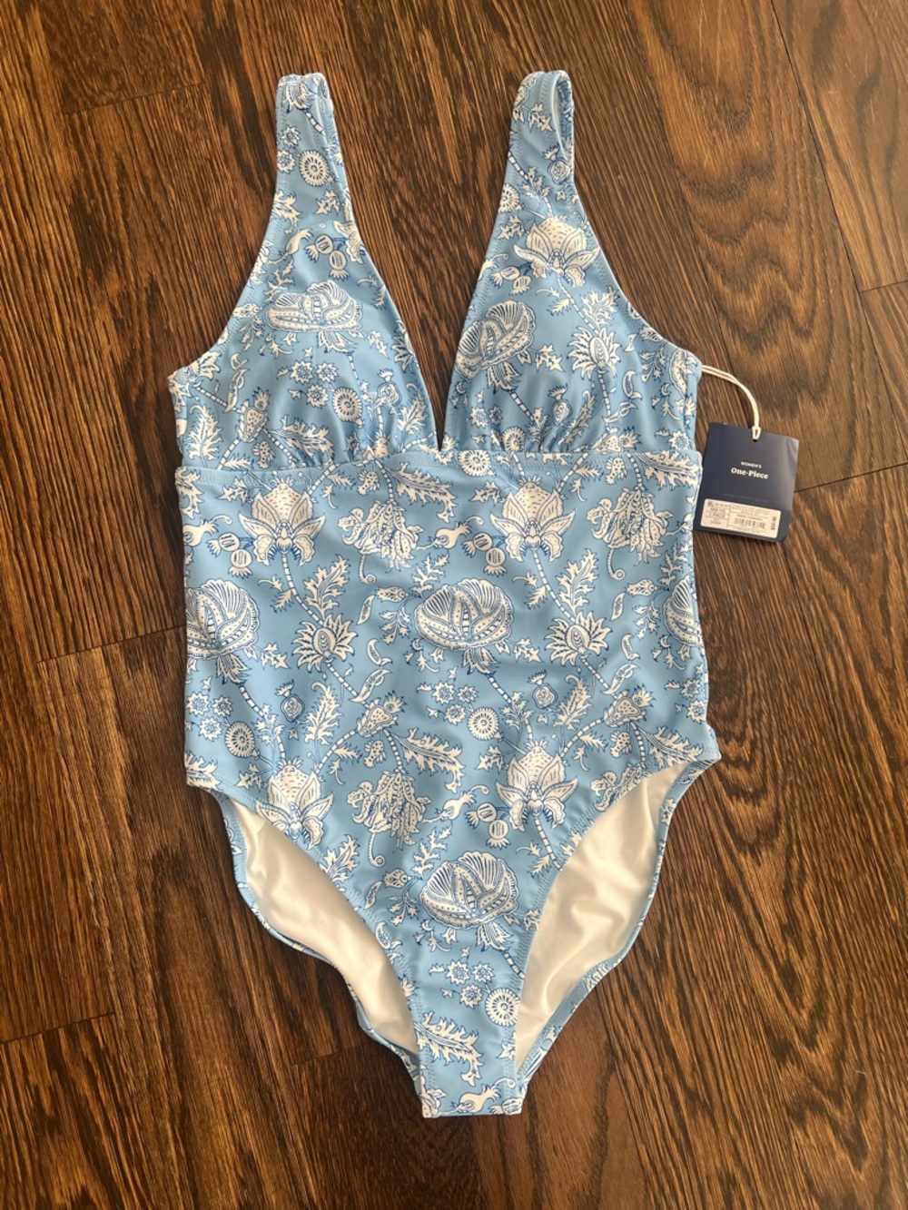 Roller Rabbit x Target Women’s Floral Vines 1-piece Swimsuit - Light Blue (M)